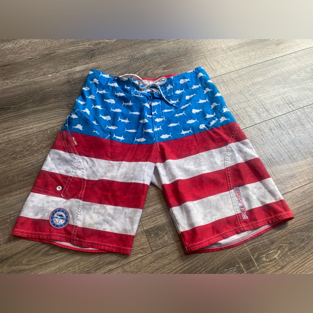 Pelagic sharkskin board shorts youth waist size 27 in good condition!